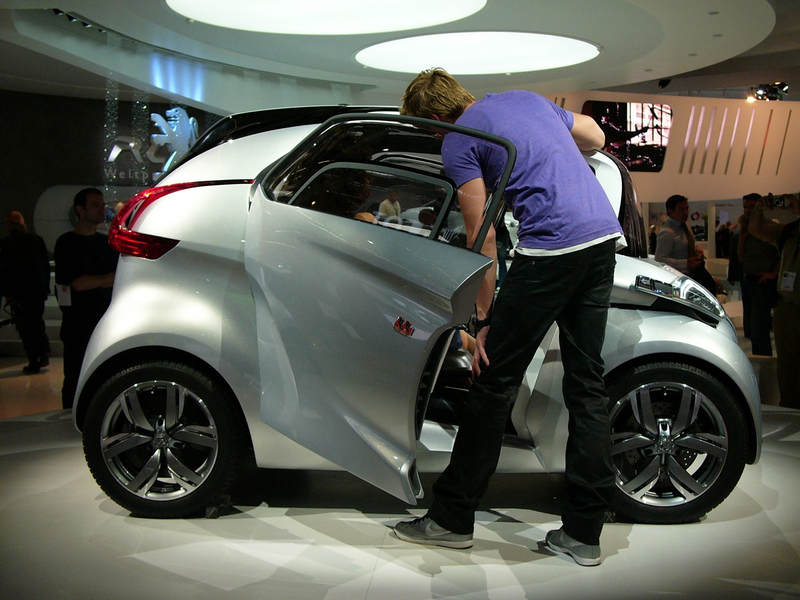 Illustration for article titled Peugeot BB1 Concept: Live Photos